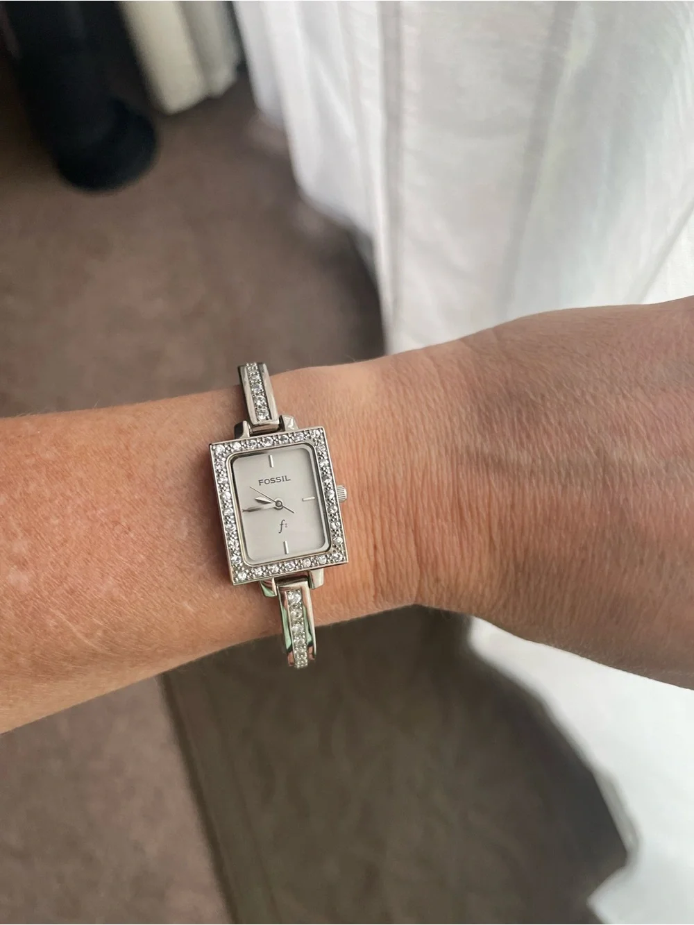 Women’s Fossil F2 Bling Rhinestone Bangle Bracelet Watch - RARE Elegant